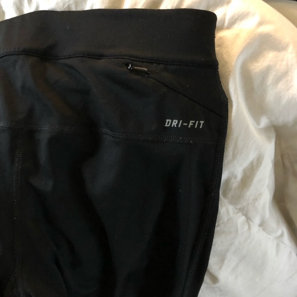 Nike Dri-fit cropped leggings - Picture 5 of 6